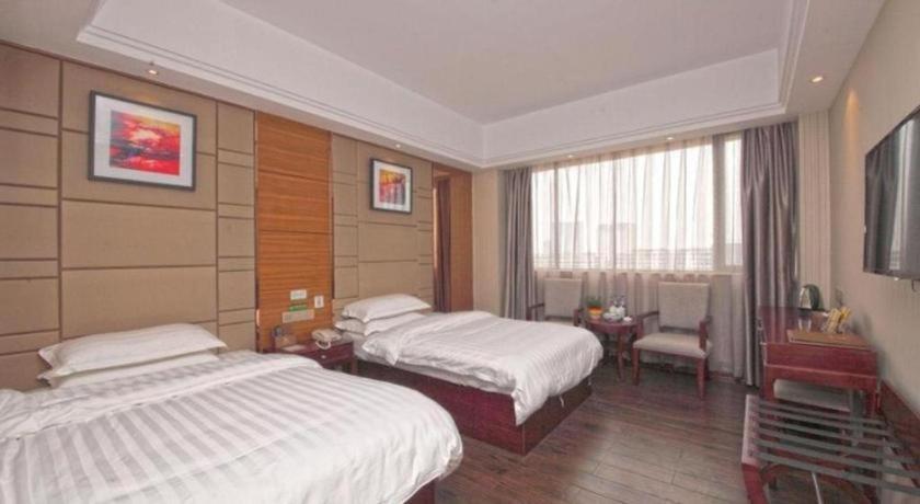 Greentree Inn Guangdong Jieyang Bus Terminal Station Ronghua Avenue Business Hotel Exterior foto